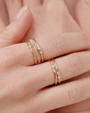 Round & Baguette Diamond Parallel Ring