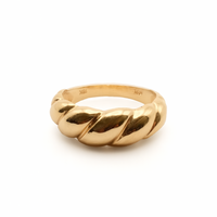 Croissant Style Ring – Yellow Gold