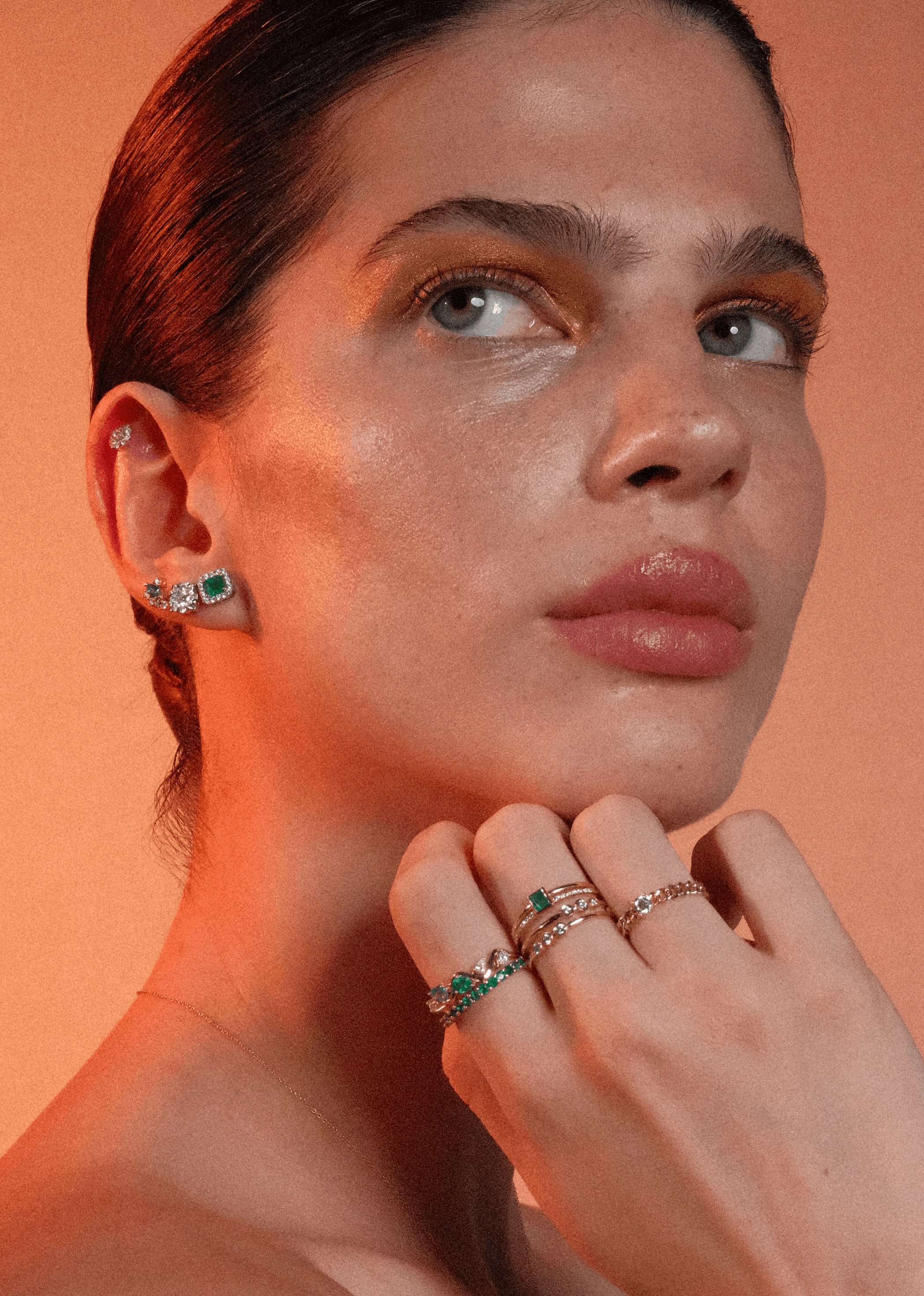 Wave Pear Emerald & Diamond Ring