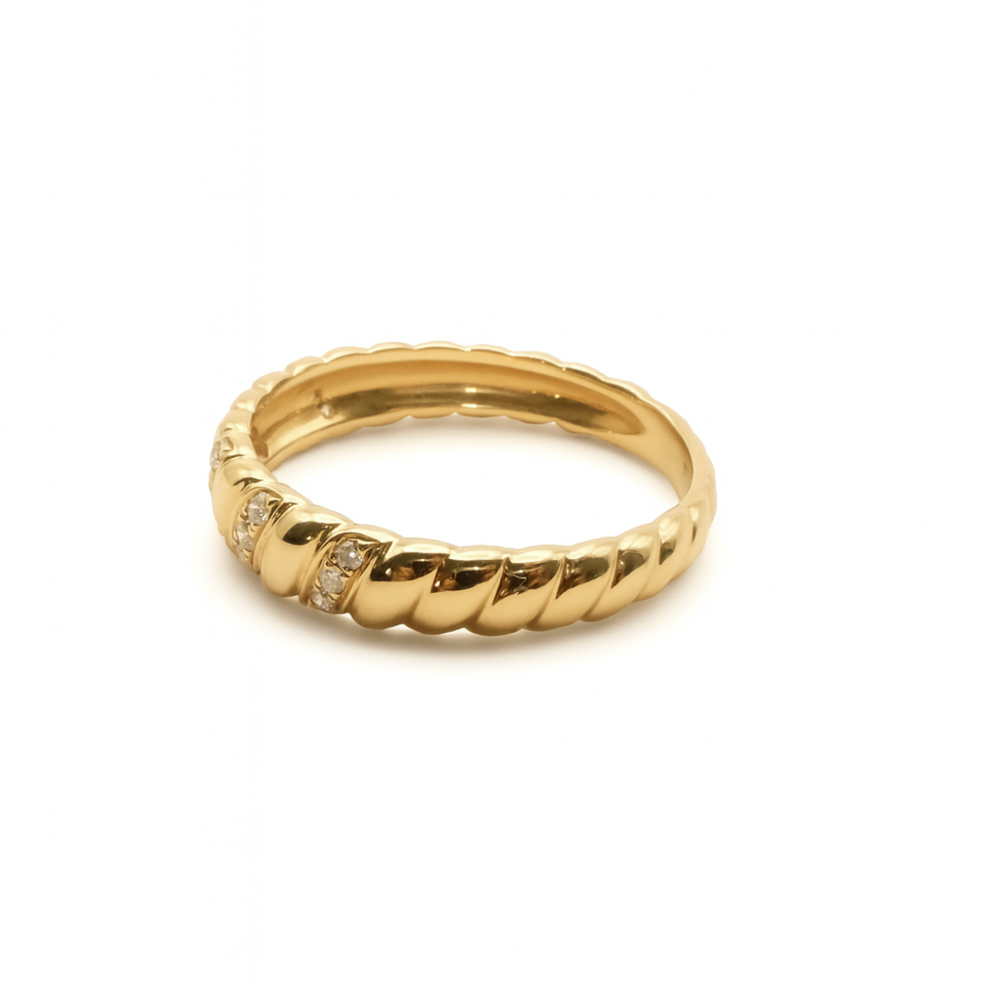 Sparkling Chunky Band - Yellow Gold & Diamonds