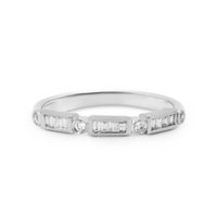 Illusion Bezel Baguette & Round Diamond Band