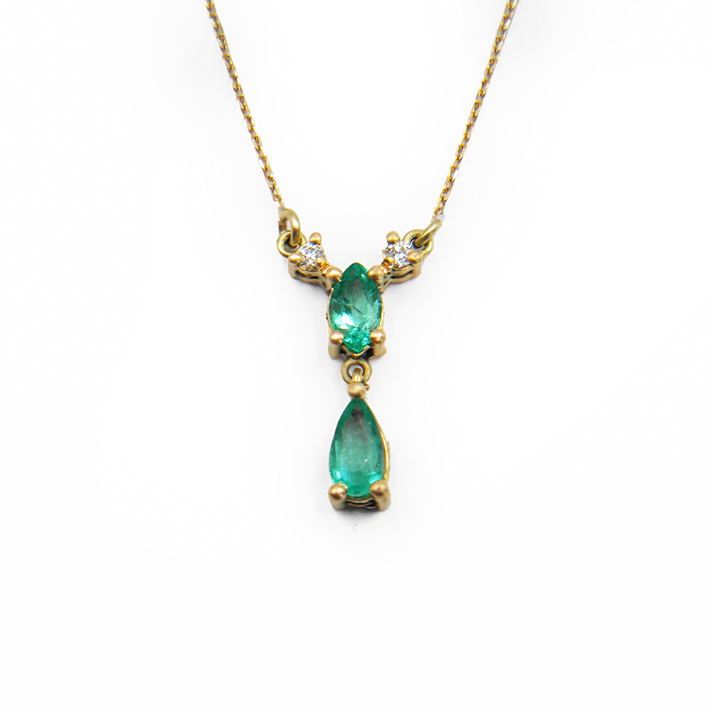 Emerald & Diamond Necklace in Yellow Gold