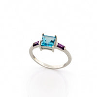 White Gold Topaz & Amethyst Ring